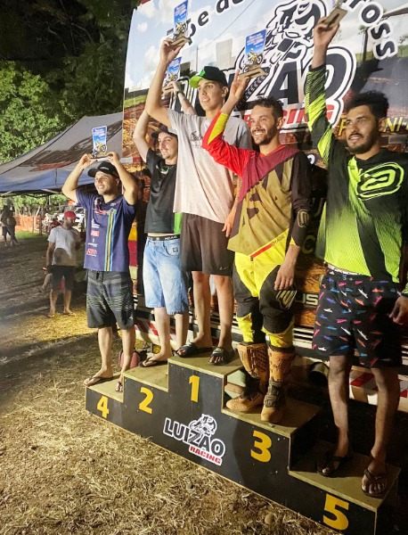 Motocross: Piloto da Fundesport vence cinco corridas no fim de semana