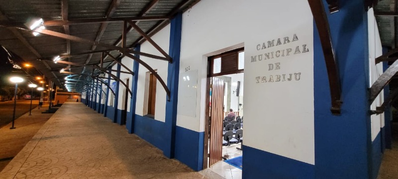 Vereadores de Trabiju votam entrega de absorventes para alunas nas escolas
