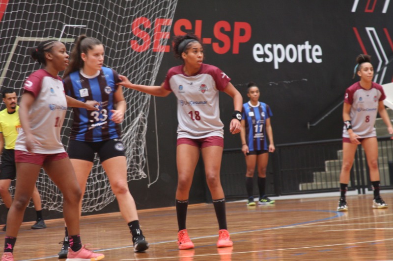 Na Liga Nacional, handebol feminino empata com time do RJ