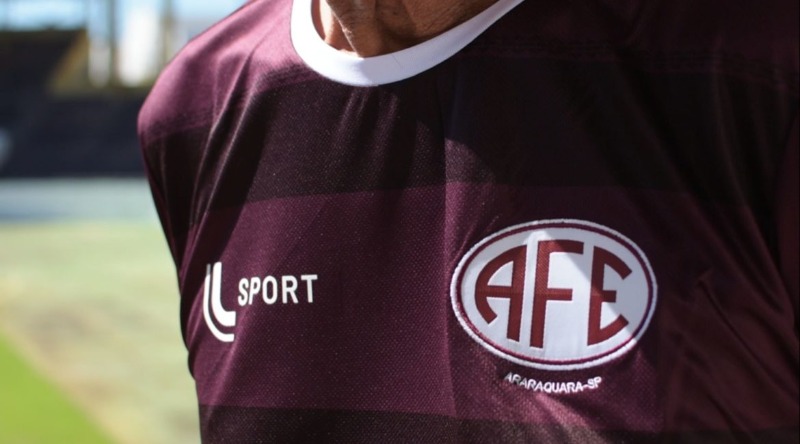 Maior empresário do futebol brasileiro compra as ações da Ferroviária
