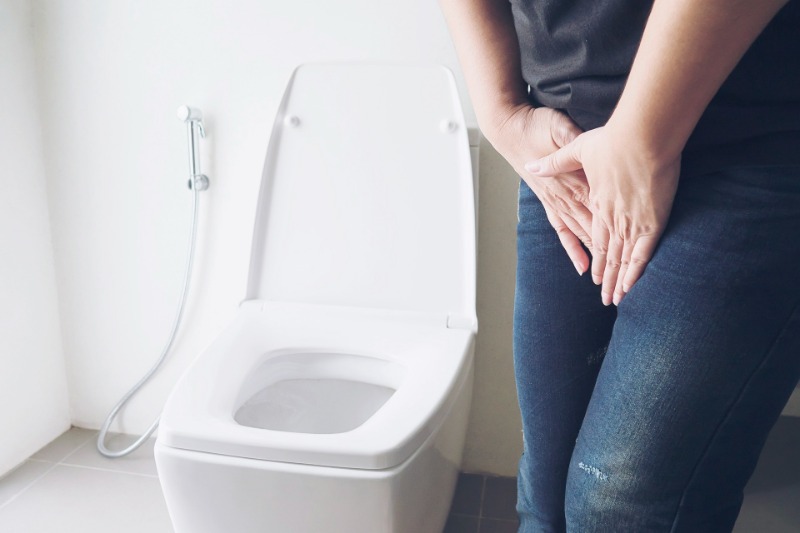 Alerta: pedras nos rins e infecções urinárias têm maior incidência durante o verão