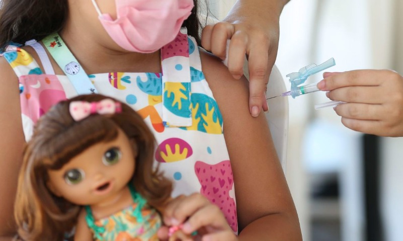 Saúde deve ampliar vacinação de crianças contra covid-19