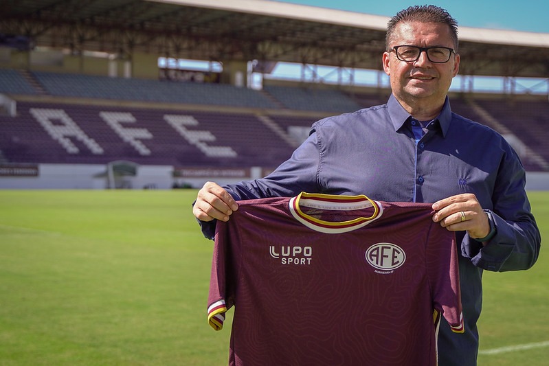 Ferroviária anuncia a contratação de Júnior Chávare como novo diretor executivo de futebol