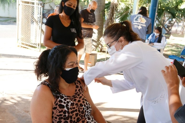 Araraquara inicia vacinação contra a gripe; veja quem pode