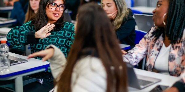 Inscrições abertas: cursos gratuitos de marketing digital  até atendente de farmácia