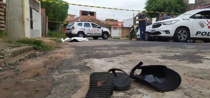 Homicídio: homem é encontrado morto em rua de São Carlos