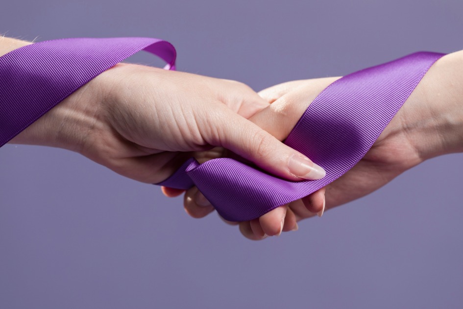 Fevereiro Roxo alerta sobre doenças como Lúpus e Alzheimer