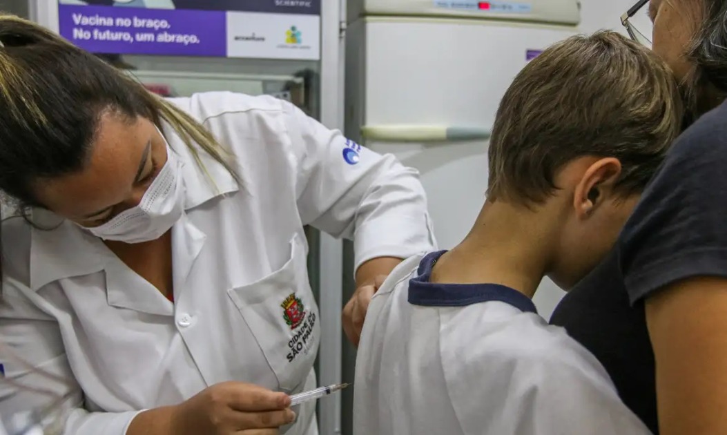 Continua: confira os locais, horários e quem deve se vacinar contra a dengue em Araraquara