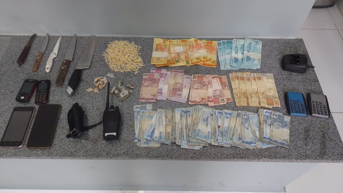 Operação da PM prende seis e apreende drogas em Matão