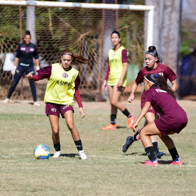 Futebol feminino: Guerreiras Grenás realizam seletiva em busca de novos talentos; saiba quando