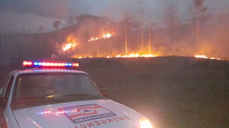 Alerta máximo para incêndios em Boa Esperança do Sul, diz Defesa Civil de SP