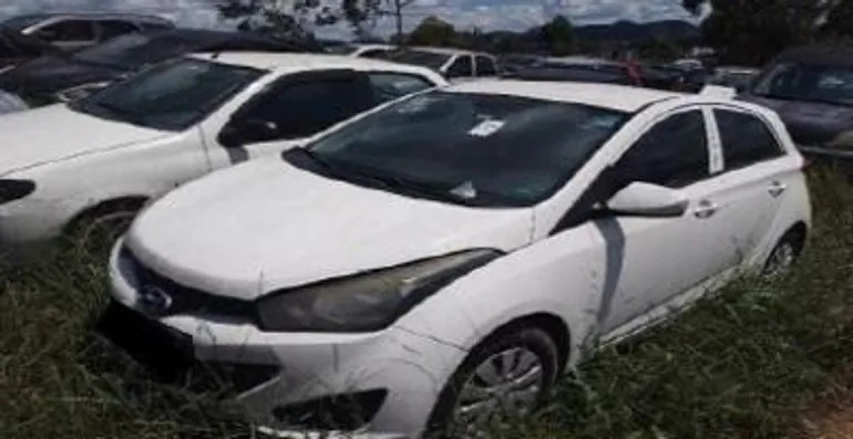 Leilão online de veículos e sucatas tem lances a partir de R$ 900