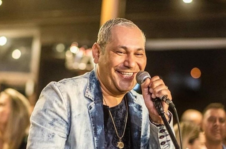 Ex-vocalista do ExaltaSamba, Chrigor vai se apresentar neste domingo no Tijuca Bar em Araraquara