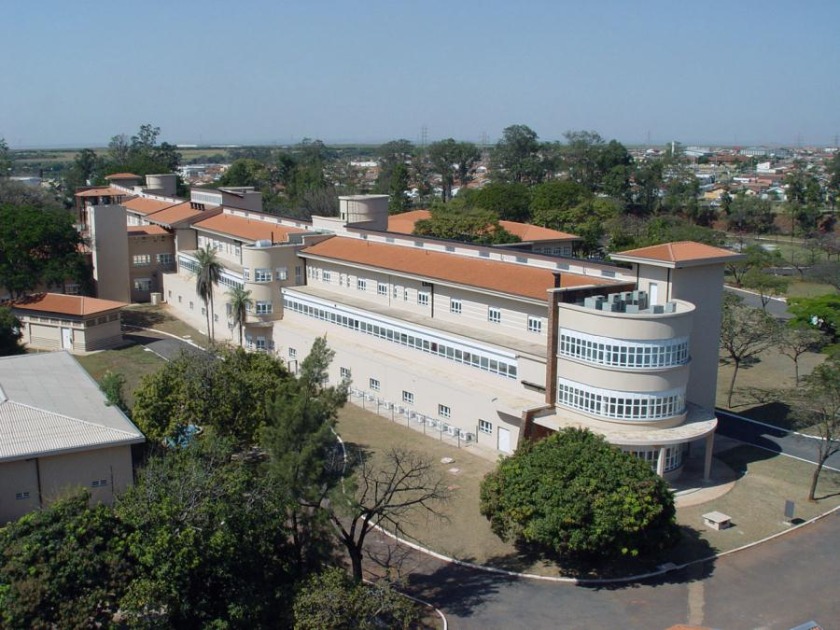 HEAB abre vaga para serviços gerais com salário de R$ 1,9 mil; exige ensino fundamental