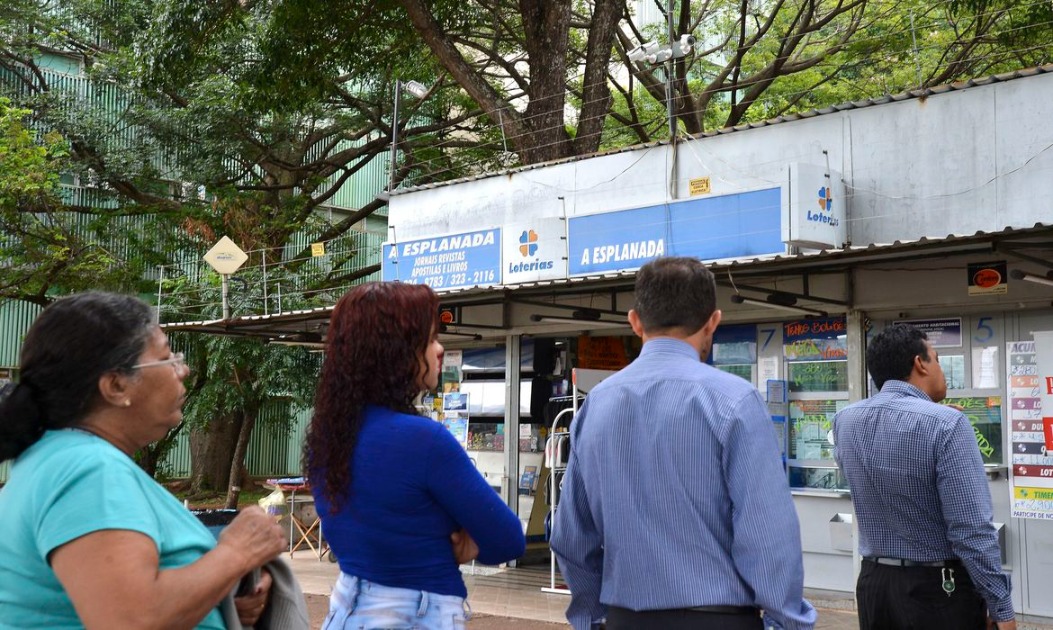 Mega-Sena acumula e quina paga R$ 110 mil; aposta de Araraquara leva prêmio