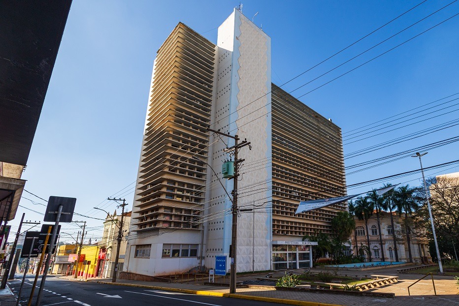 Prefeitura de Araraquara atualiza andamento da revisão dos PCCVs de servidores municipais
