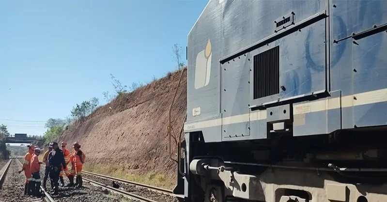 Idoso de 76 anos é atropelado por trem e perde braço em Matão