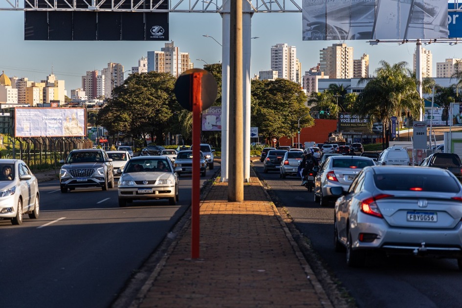 Em apenas 8 meses, Araraquara já arrecadou quase R$ 11 milhões em multas de trânsito