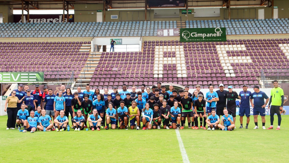 Sub-17 de Boa Esperança do Sul enfrenta Ferroviária feminina em jogo-treino na Fonte Luminosa