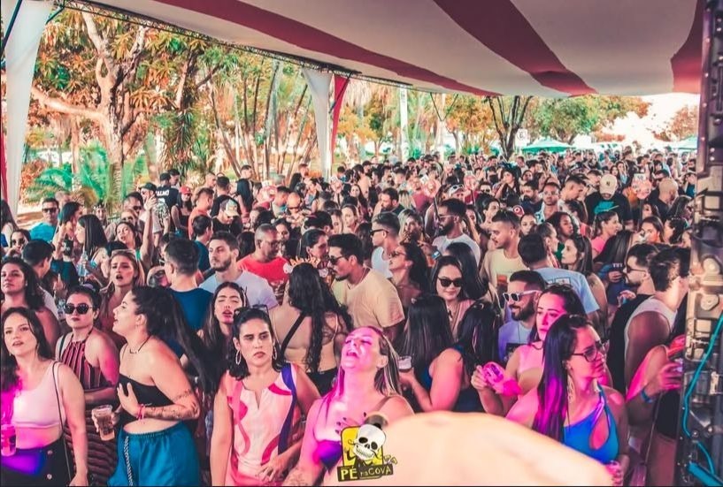 Carnaval do Pé na Cova agita Araraquara com 4 dias de folia