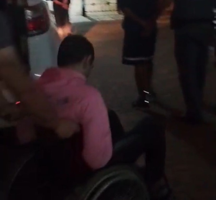 Cadeirante suspeito de série de furtos é detido pela PM com comparsas no Centro de Araraquara