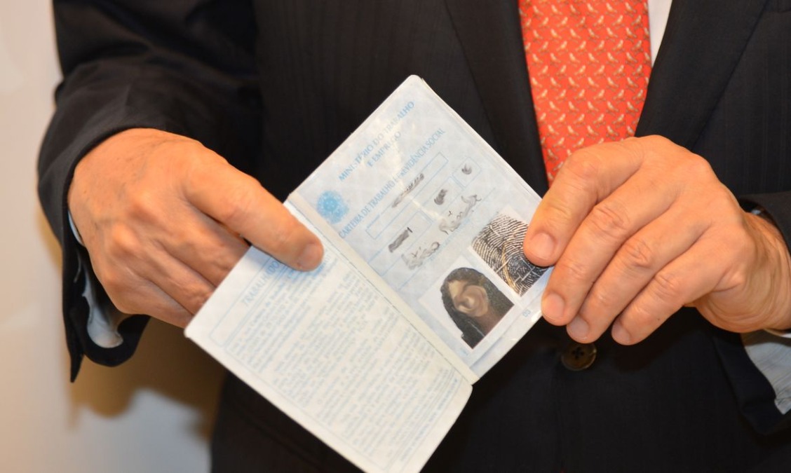 Américo Brasiliense abre vagas com salários até R$ 3 mil