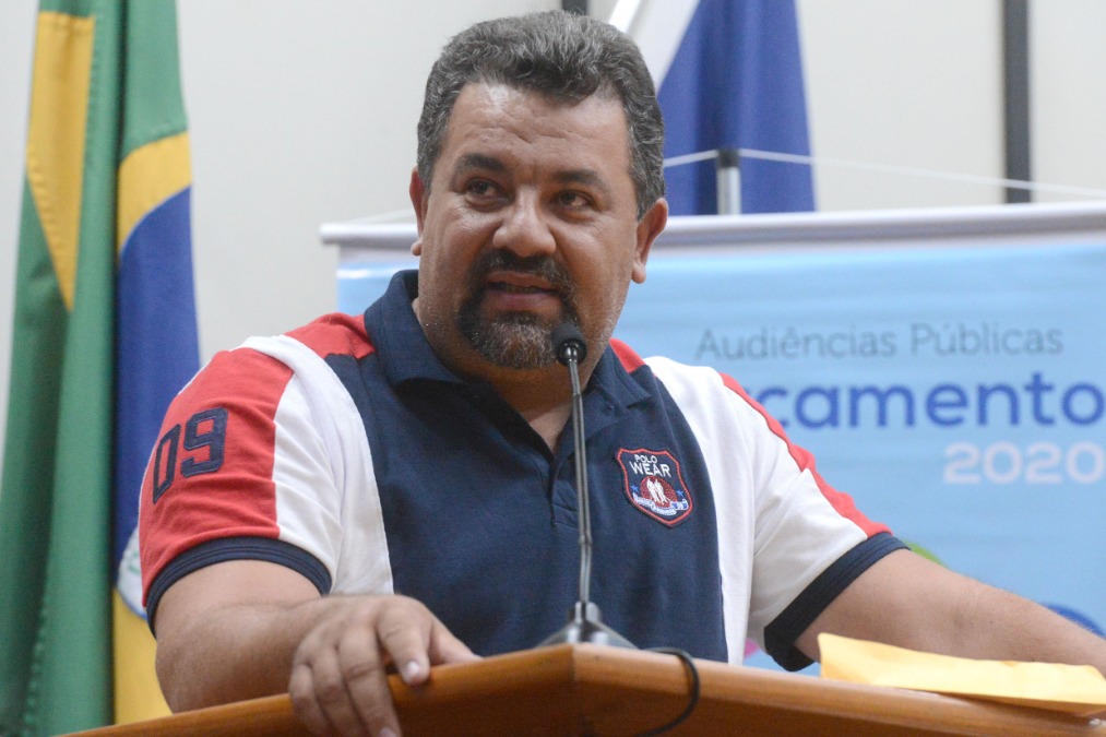 Ex-prefeito de Motuca é demitido após denúncias de conduta sexual com alunas e pornografia em sala