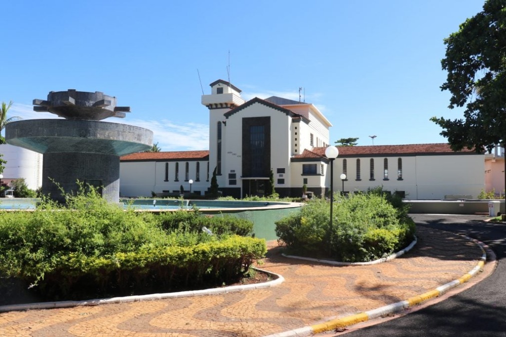 Câmara reage ao UniversalizaSP e pressiona por saída de Araraquara do programa