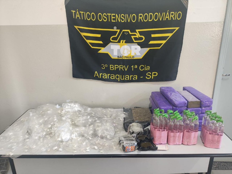 VÍDEO: Pedreiro é preso pelo TOR com grande quantidade de drogas na SP-255 em Boa Esperança do Sul