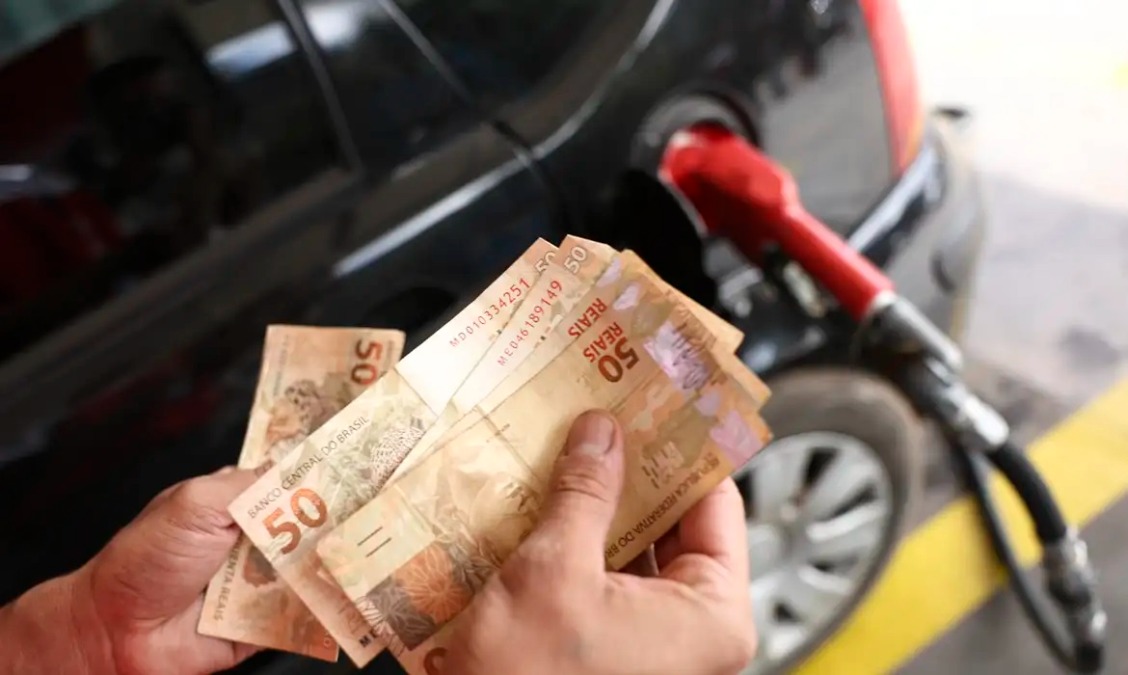 Pesquisa aponta queda nos combustíveis em Araraquara; veja os preços