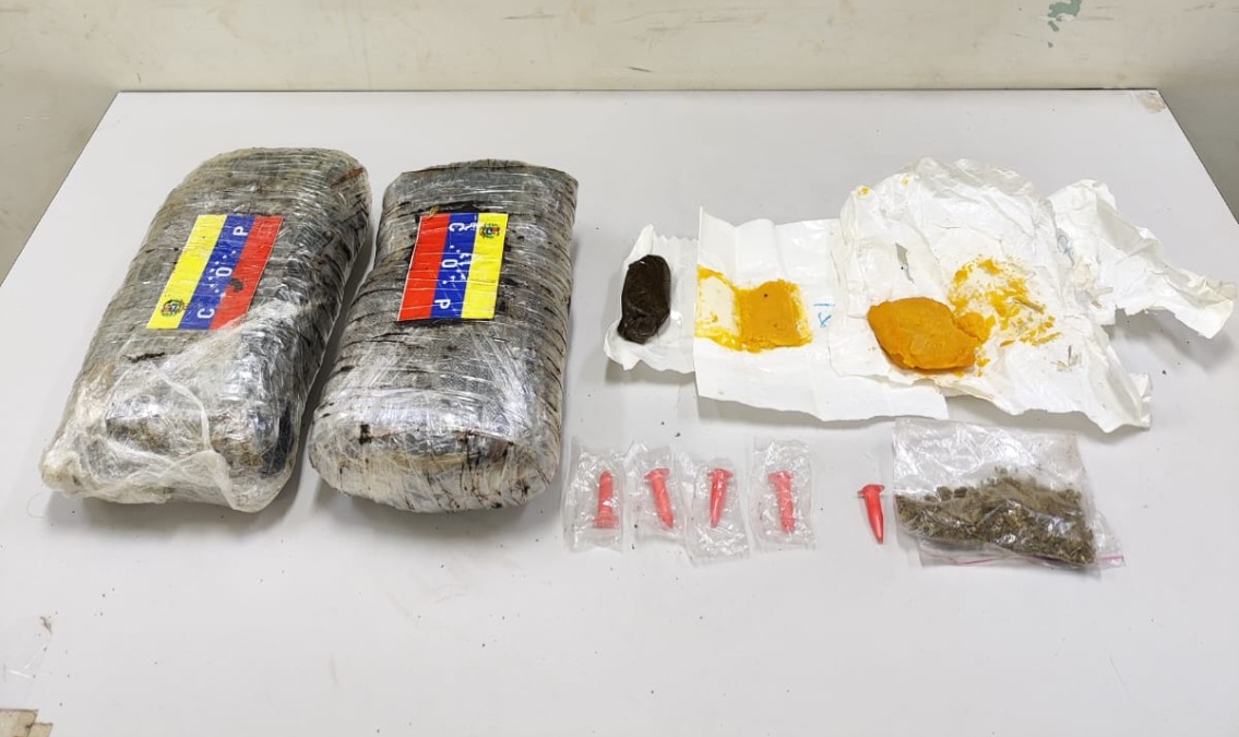 VÍDEO: TOR prende casal com skank, ice, dry e cocaína na SP-310 em Araraquara