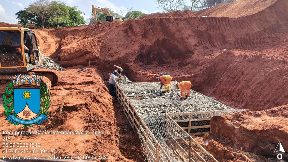 Erosão no Jardim Maria Luiza IV: obra começa após quase 4 anos