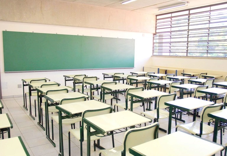 Governo SP anuncia benefício de R$ 1 mil por ano para alunos da rede estadual
