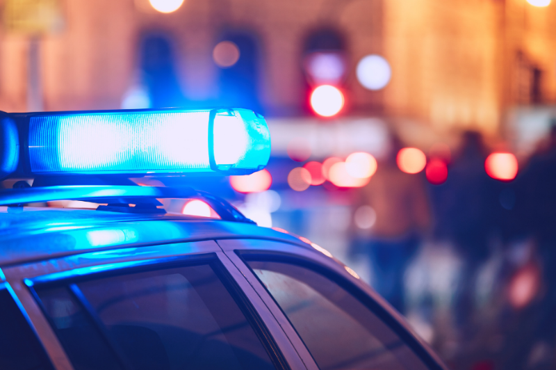 Motorista é pego com arma de fogo na cintura, em Trabiju
