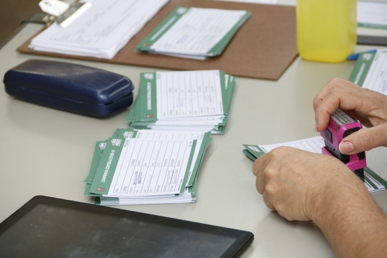Prefeitura instaura processo administrativo contra servidores que não comprovaram vacina contra Covid-19
