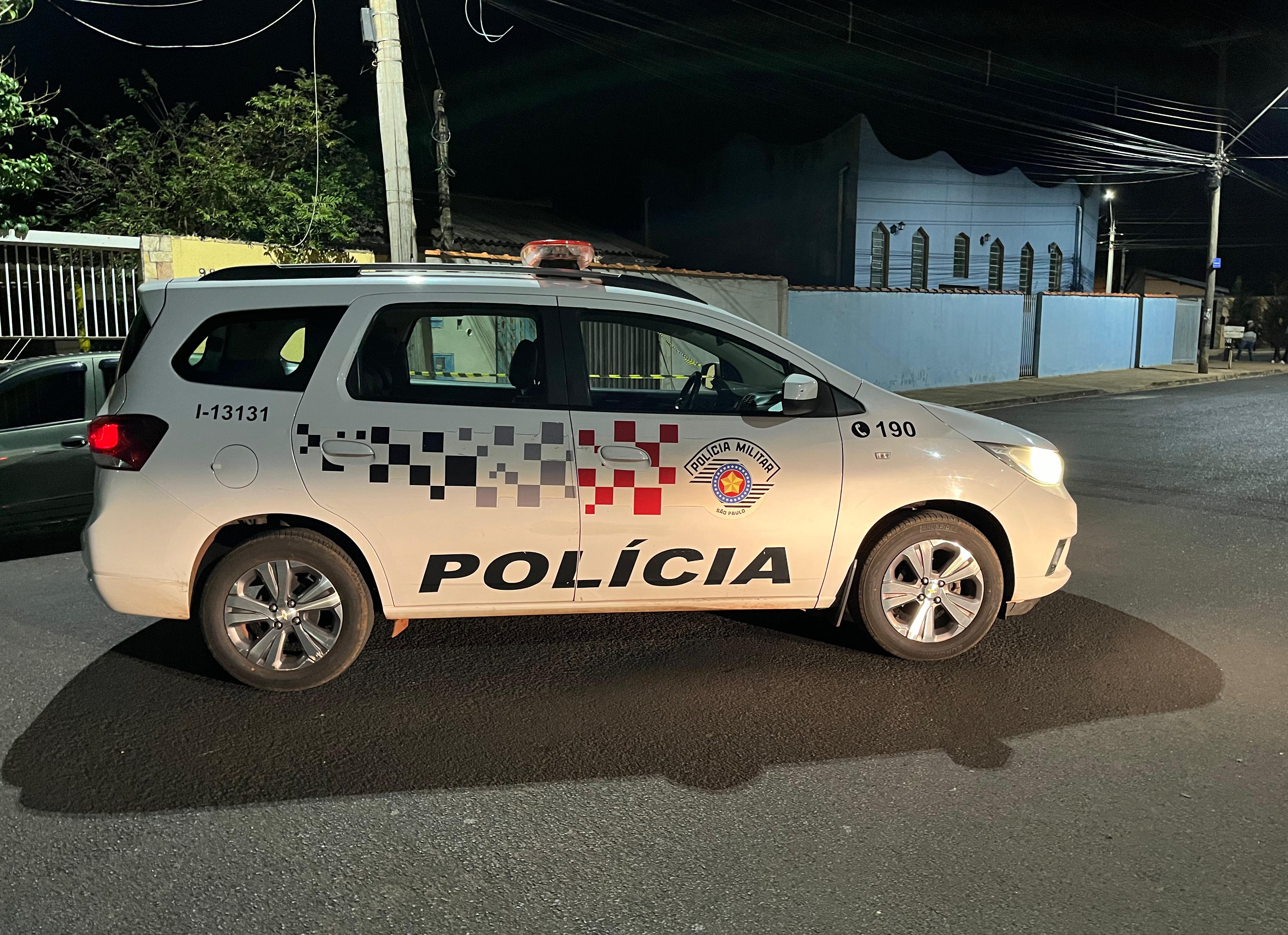 Foto: Flavio Fernandes/Araraquara Agora/Viatura da PM Preservando O Local Para Perícia