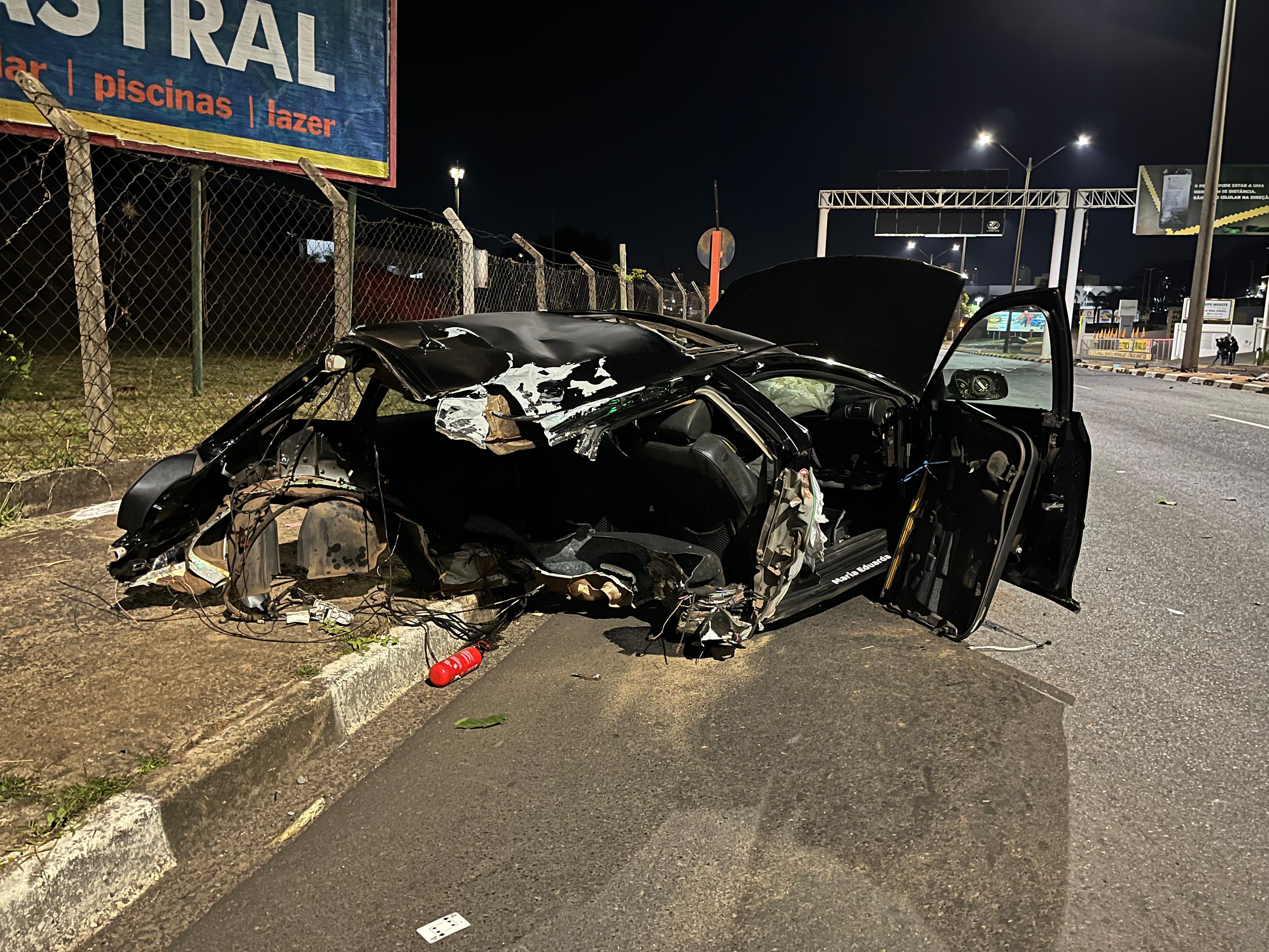 Foto: Flavio Fernandes/Araraquara Agora/Carro Envolvido Em Acidente