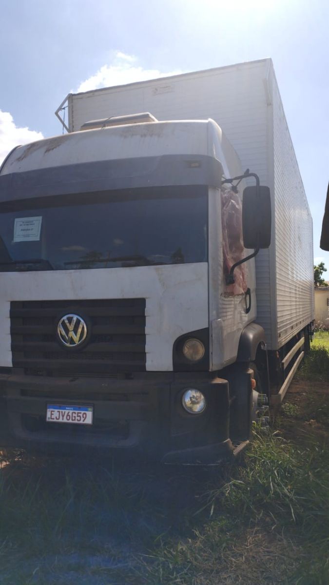 Veículos também estão disponíveis, com preços variando de R$ 1,4 mil a R$ 61,2 mil preço do caminhão