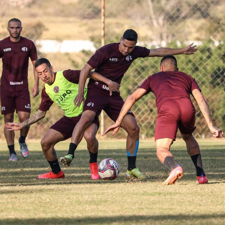 Foto 1 de 1 — Ferroviária se prepara para enfrentar o Boa Esporte-MG fora de casa