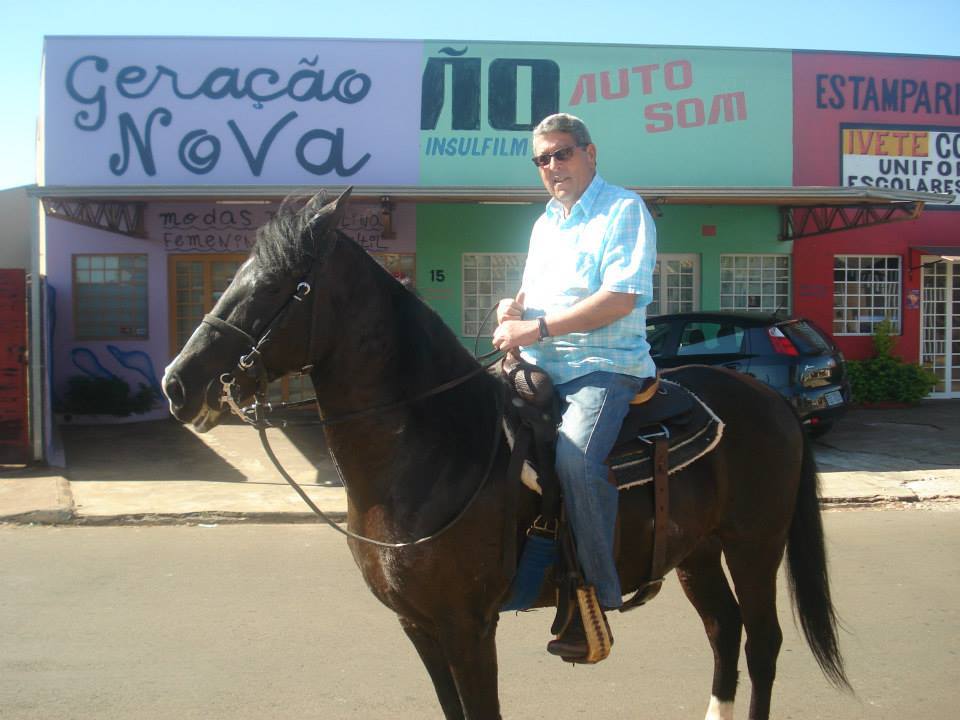 Foto 4 de 16 — Parte Zé Neto, fica o legado; o adeus ao eterno professor