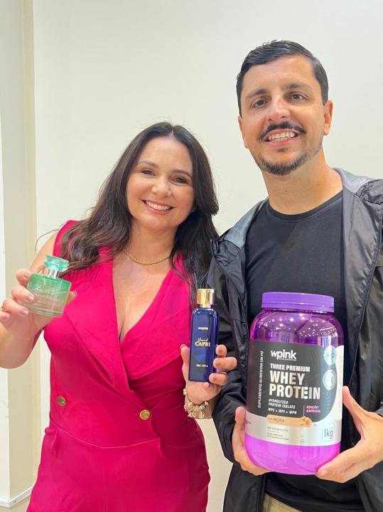 Angélica Bomarda e Gustavo Naves- Representantes da WePink e...