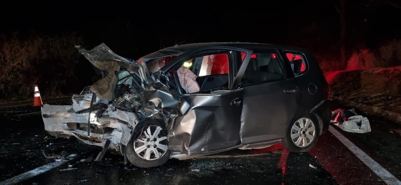 Foto 5 de 14 — ​Acidente na entrada de Boa Esperança mata duas pessoas