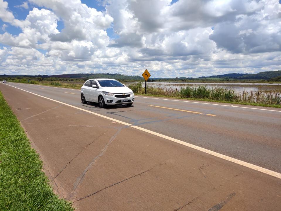 Foto 3 de 9 — Trecho da SP-255 entre Araraquara e Boa Esperança é liberado