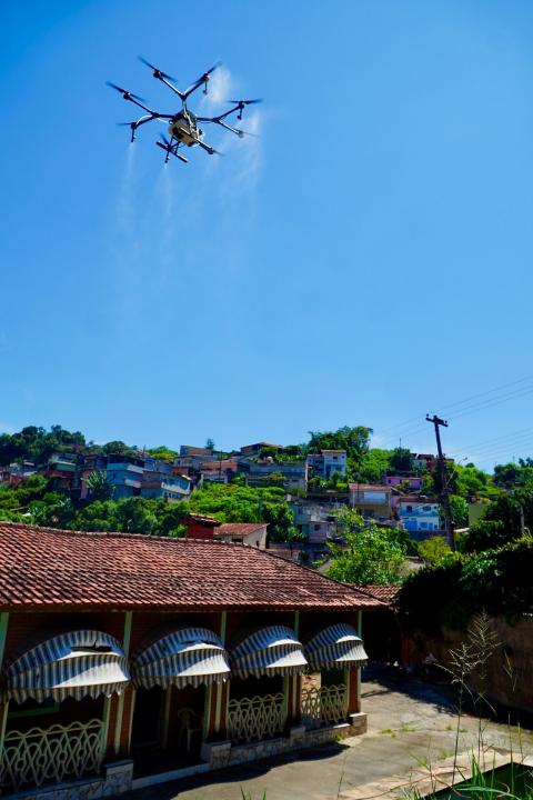 Foto 2 de 2 — Com 4 mil casos de dengue, Araraquara recebe ajuda da Defesa Civil do estado com drone