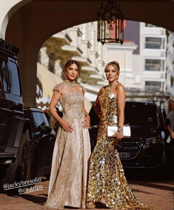Foto 2 de 3 — Estilista Carina Gripa assina vestidos no tapete vermelho de Cannes; ‘um marco’