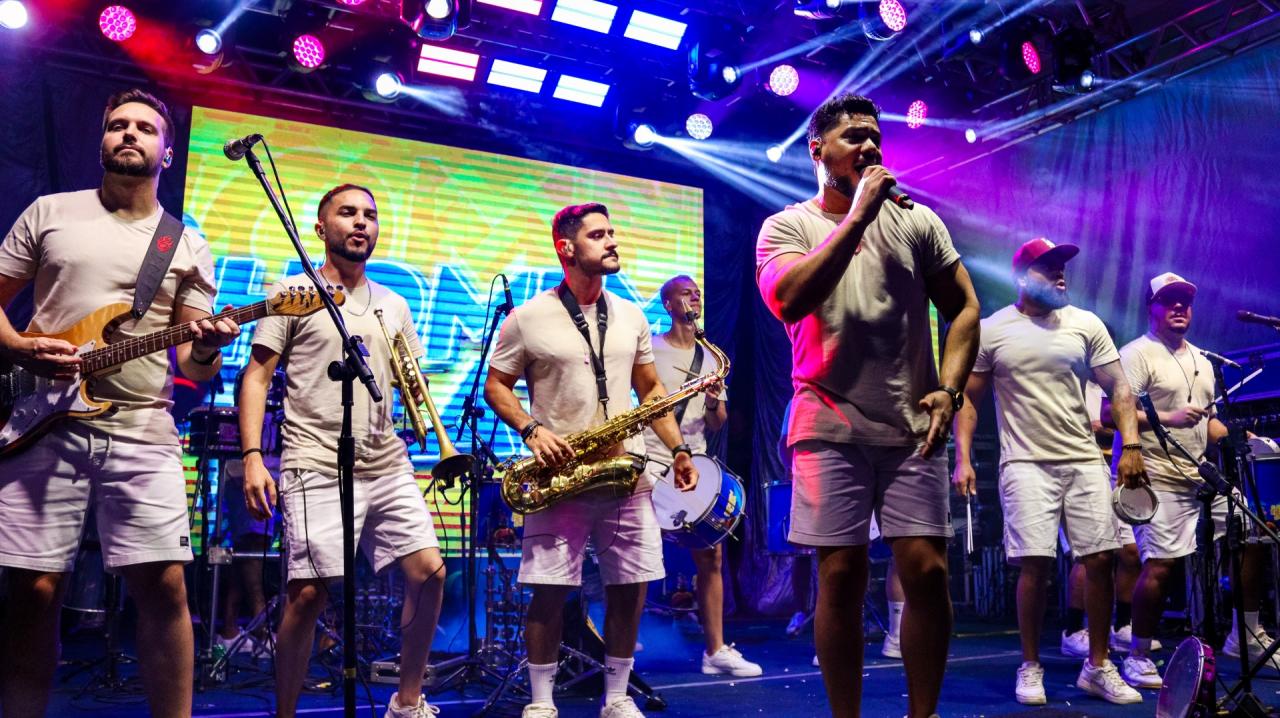 Foto 72 de 156 — Unidos do Centenário e Homem de Lata fazem festa em Trabiju; veja fotos