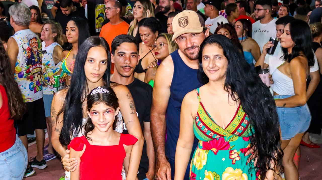 Foto 98 de 156 — Unidos do Centenário e Homem de Lata fazem festa em Trabiju; veja fotos