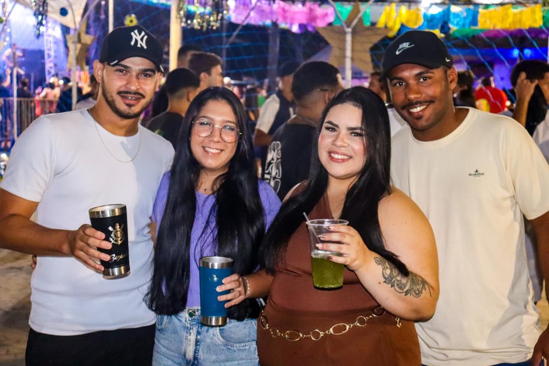 Foto 152 de 156 — Unidos do Centenário e Homem de Lata fazem festa em Trabiju; veja fotos