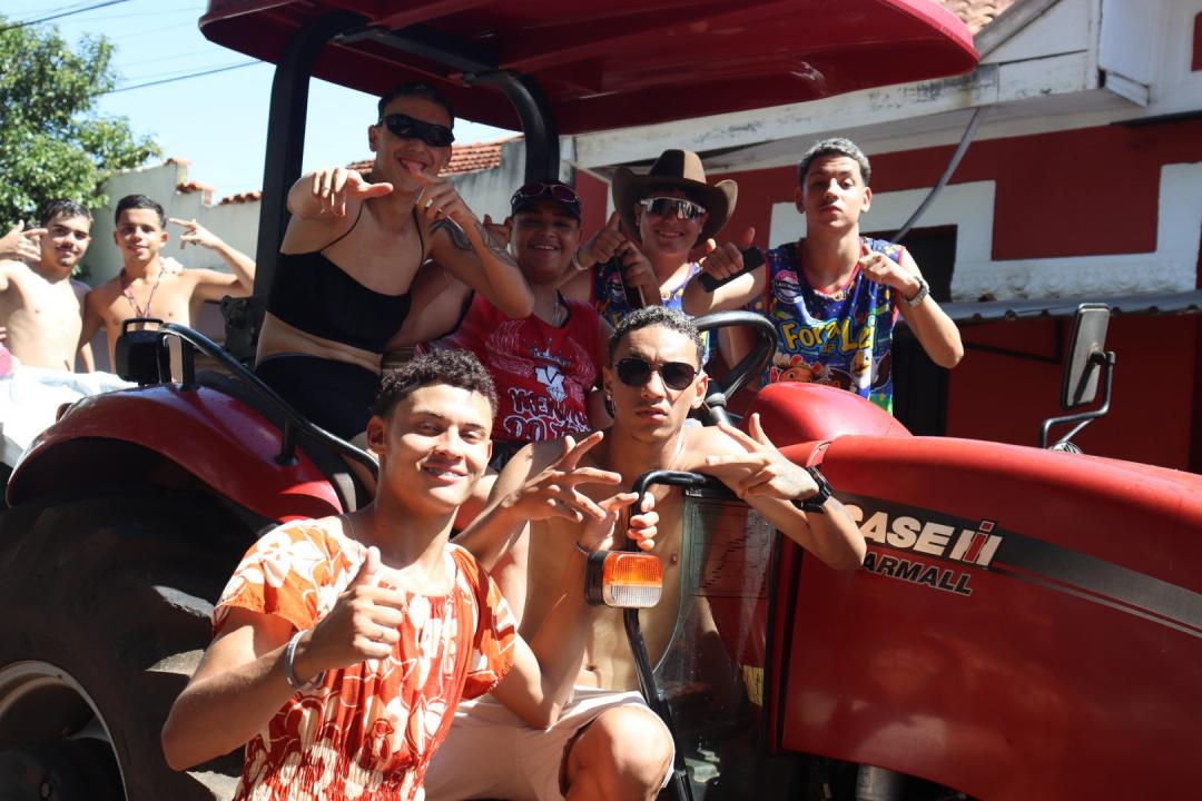 Foto 21 de 53 — Trabiju Folia 2026 encerra com Matinê, Jogo Festivo e Freeband; veja fotos