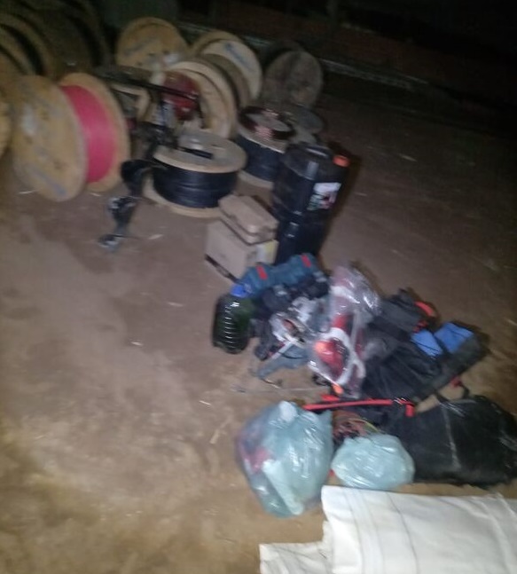 Foto 1 de 4 — Criminosos invadem empresa na região; guardas municipais são recebidos a tiros pelo bando